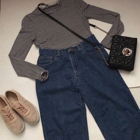 LL Bean moms Jeans Rise 10” - Picture 2 of 7